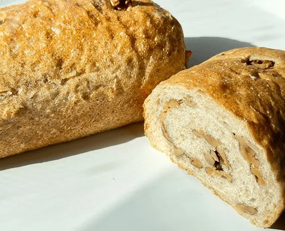 全粒粉とくるみ